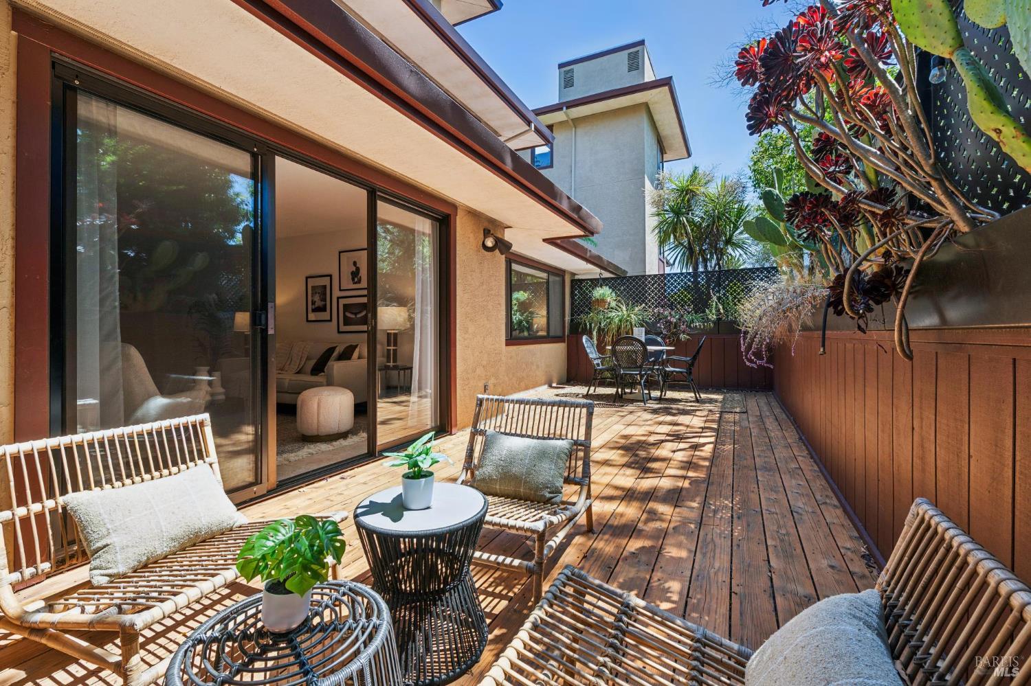 820 Mission Avenue, Unit 4 San Rafael, CA 94901 - Photo 4 of 26