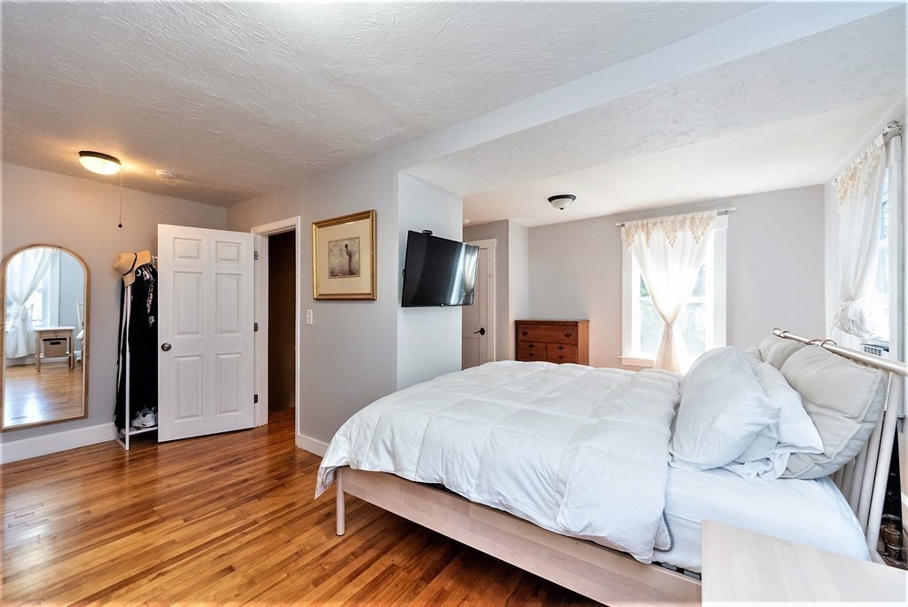 39 North Walnut Street Clinton, MA 01510 - Photo 28 of 39 Gallery Image 28