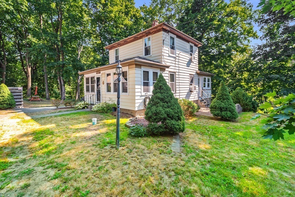 39 North Walnut Street Clinton, MA 01510 - Photo 35 of 39 Gallery Image 35