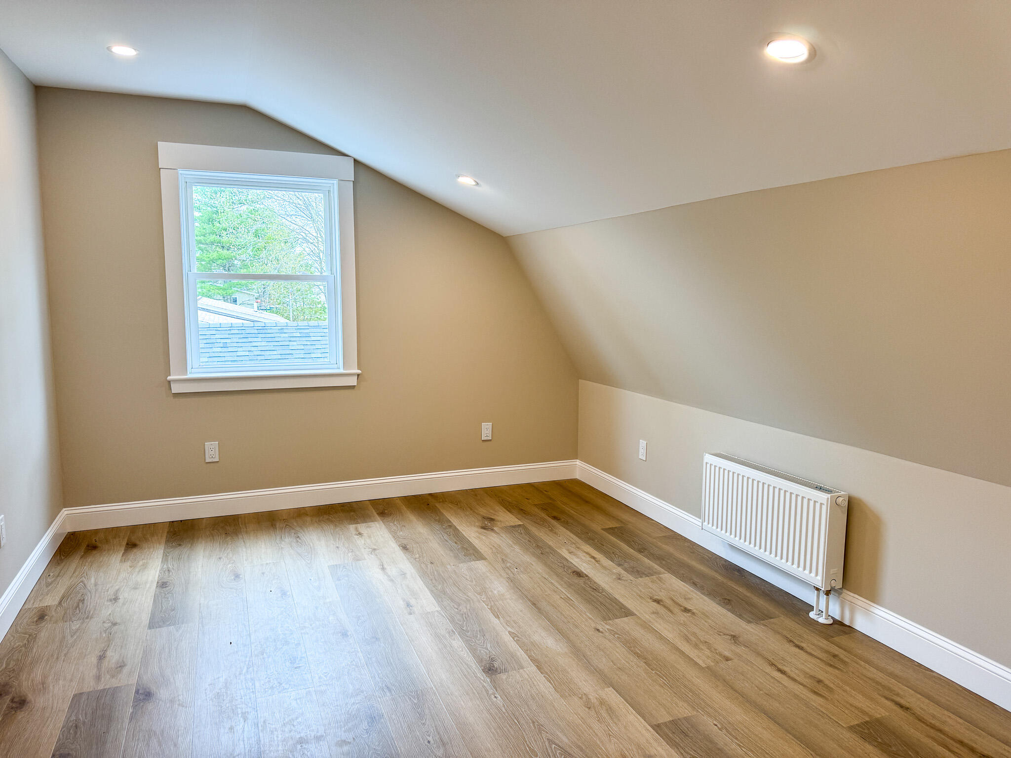 489 Enfield Road Lincoln, ME 04457 - Photo 25 of 37 24