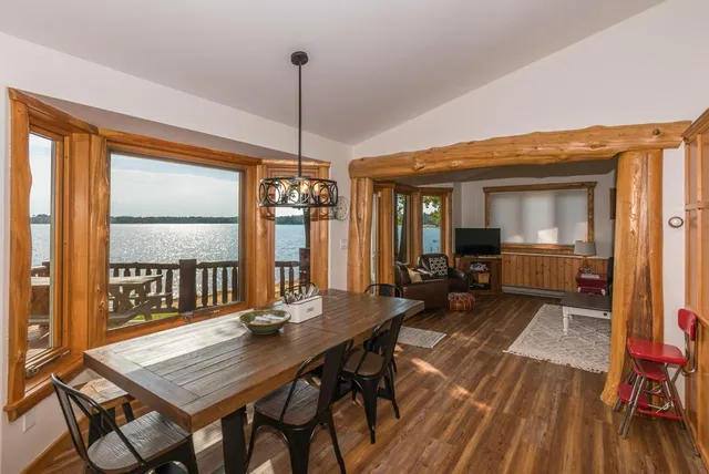 $1,295,000 | 30112 County Road 3, Merrifield, MN 56465