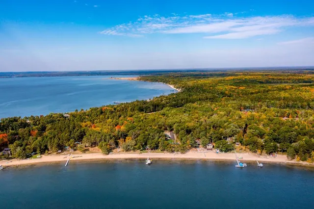 $1,295,000 | 30112 County Road 3, Merrifield, MN 56465