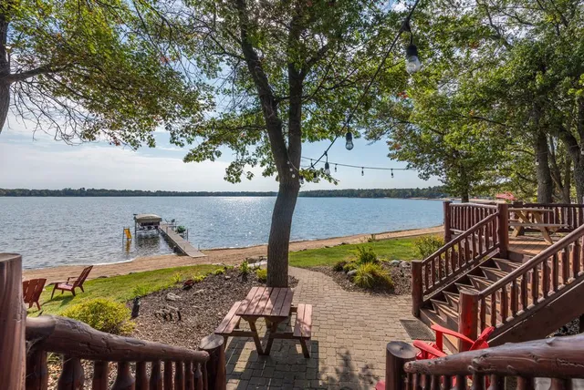 $1,295,000 | 30112 County Road 3, Merrifield, MN 56465