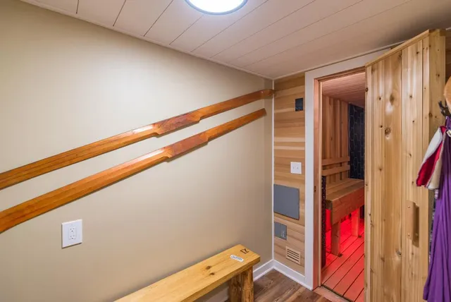 $1,295,000 | 30112 County Road 3, Merrifield, MN 56465