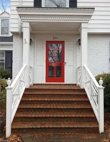 $479,900 | 801 West Parkway Avenue, High Point, NC 27262
