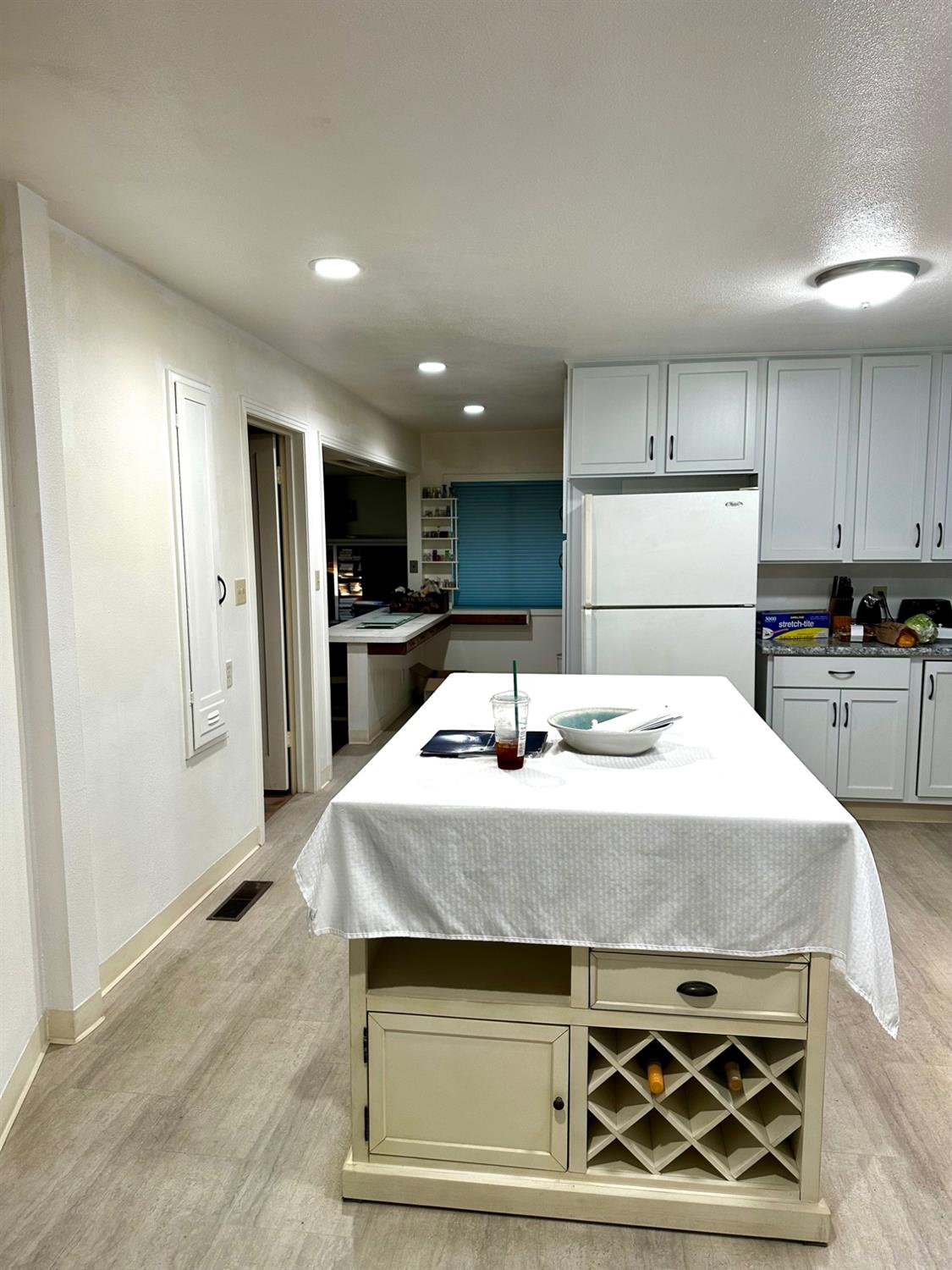2213 River Road Modesto, CA 95351 - Photo 6 of 67 Gallery Image 6