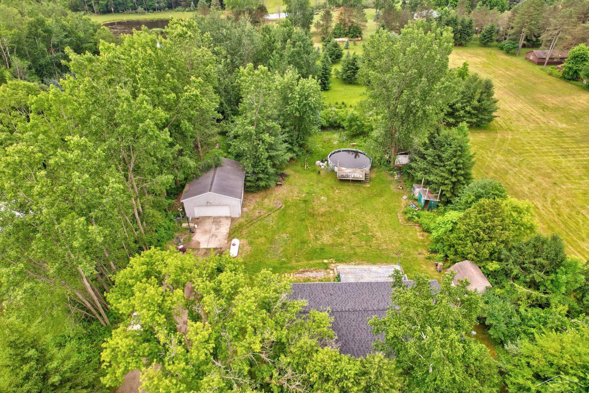 445 West Snover Road Mayville, MI 48744 - Photo 25 of 31