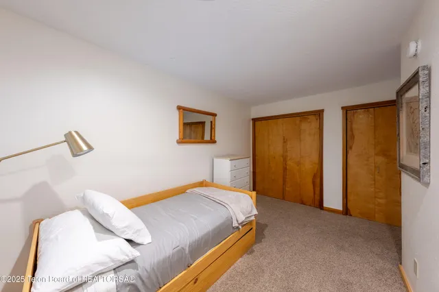 $2,375,000 | 3548 North Lake Creek Drive, Unit 2223, Wilson, WY 83014