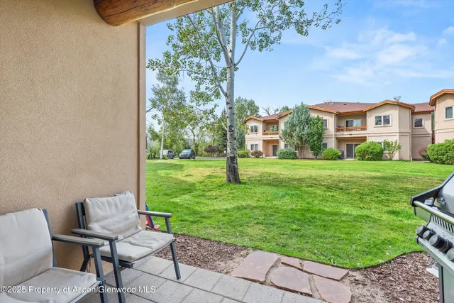 $825,000 | 1400 East Valley Road, Unit 115, Basalt, CO 81621