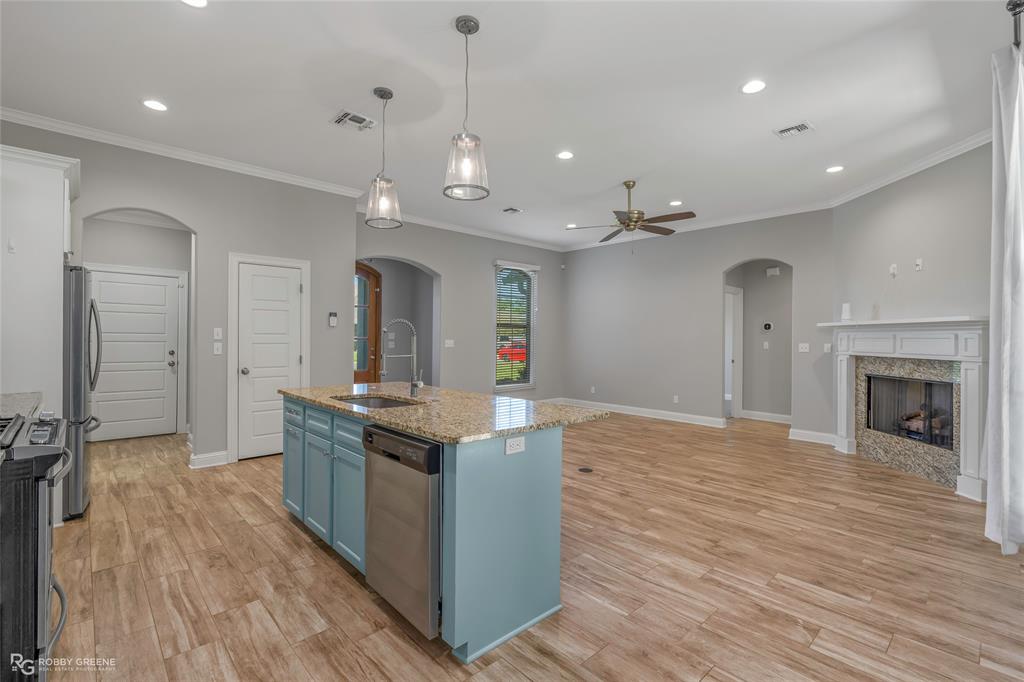 352 Wood Springs Haughton, LA 71037 - Photo 5 of 29
