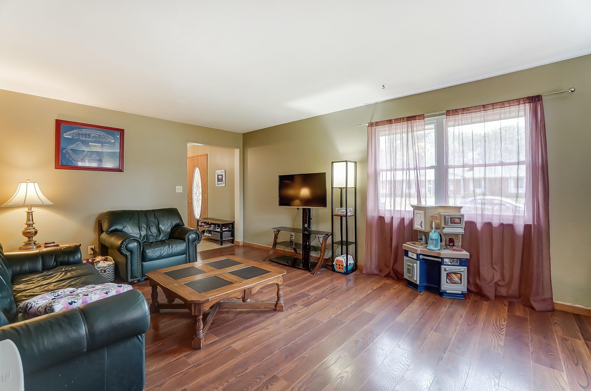 226 Tetbury Road Troy, OH 45373 - Photo 9 of 43 Gallery Image 9