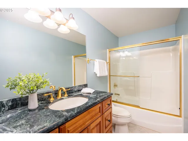 $979,000 | 1055 Northwest Estate Drive, Seal Rock, OR 97376