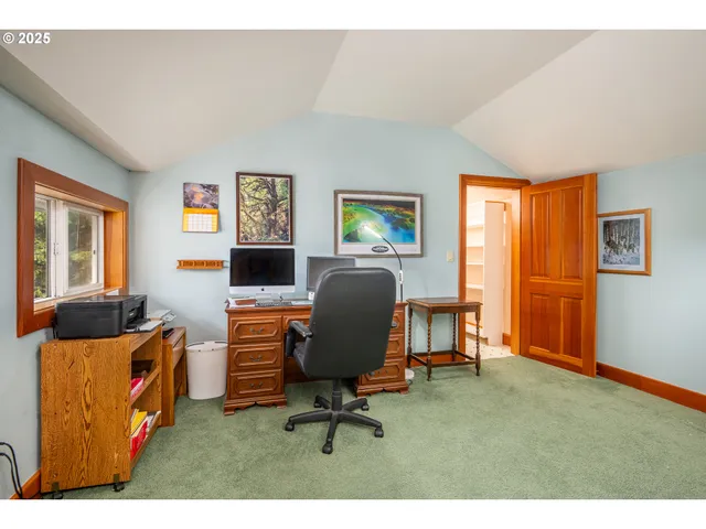 $979,000 | 1055 Northwest Estate Drive, Seal Rock, OR 97376