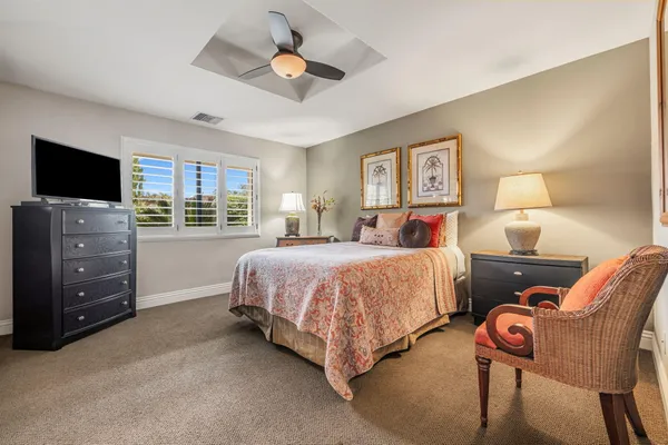 $1,100,000 | 133 Juan Circle, Palm Desert, CA 92260