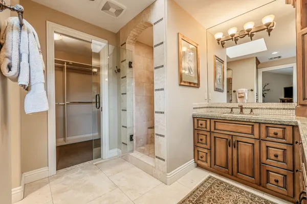 $1,100,000 | 133 Juan Circle, Palm Desert, CA 92260