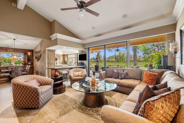$1,100,000 | 133 Juan Circle, Palm Desert, CA 92260