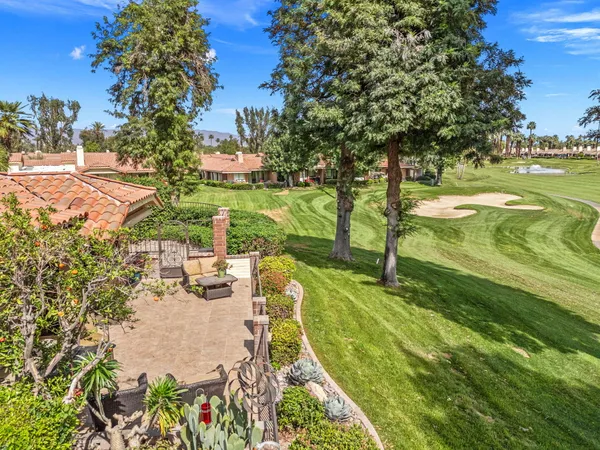 $1,100,000 | 133 Juan Circle, Palm Desert, CA 92260