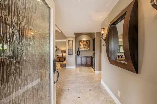 $1,100,000 | 133 Juan Circle, Palm Desert, CA 92260