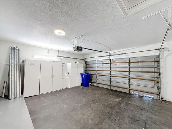 a view of a garage room