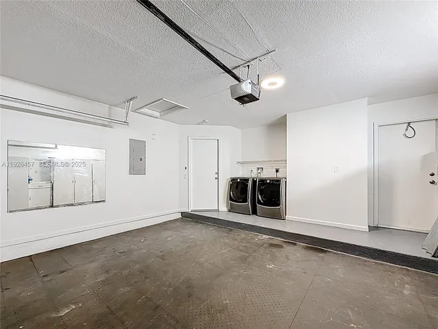 a view of a livingroom with an empty space