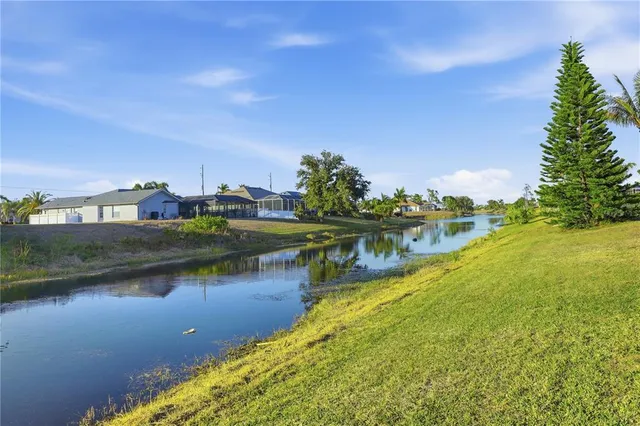 $750,000 | 978 Boundary Boulevard, Rotonda West, FL 33947