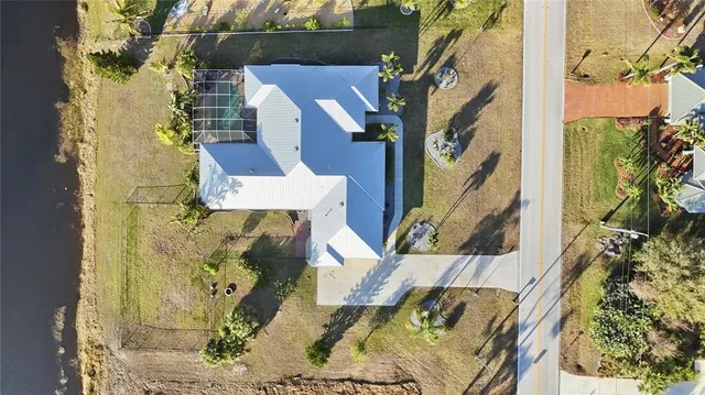 $750,000 | 978 Boundary Boulevard, Rotonda West, FL 33947