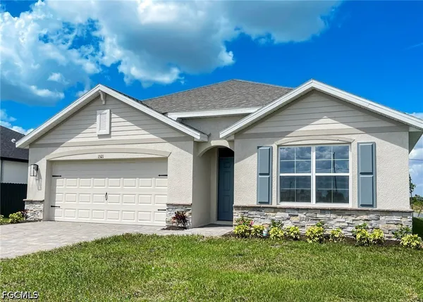 $2,250 | 1321 Northeast 9th Street, Cape Coral, FL 33909