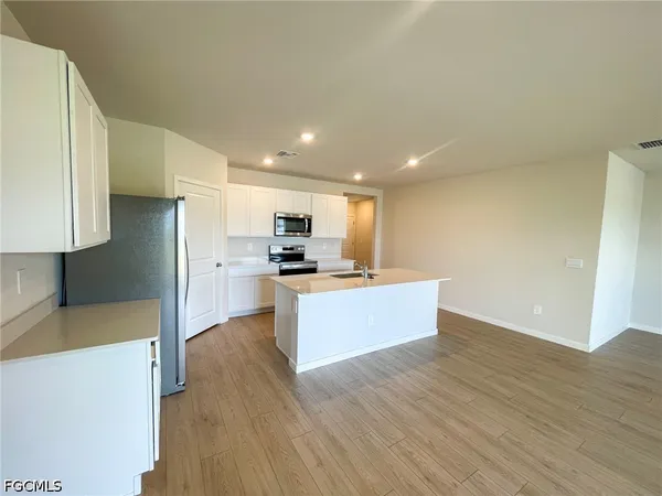 $2,250 | 1321 Northeast 9th Street, Cape Coral, FL 33909