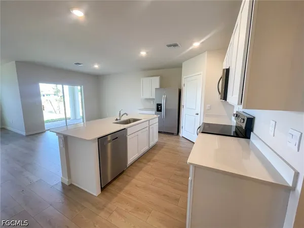 $2,250 | 1321 Northeast 9th Street, Cape Coral, FL 33909