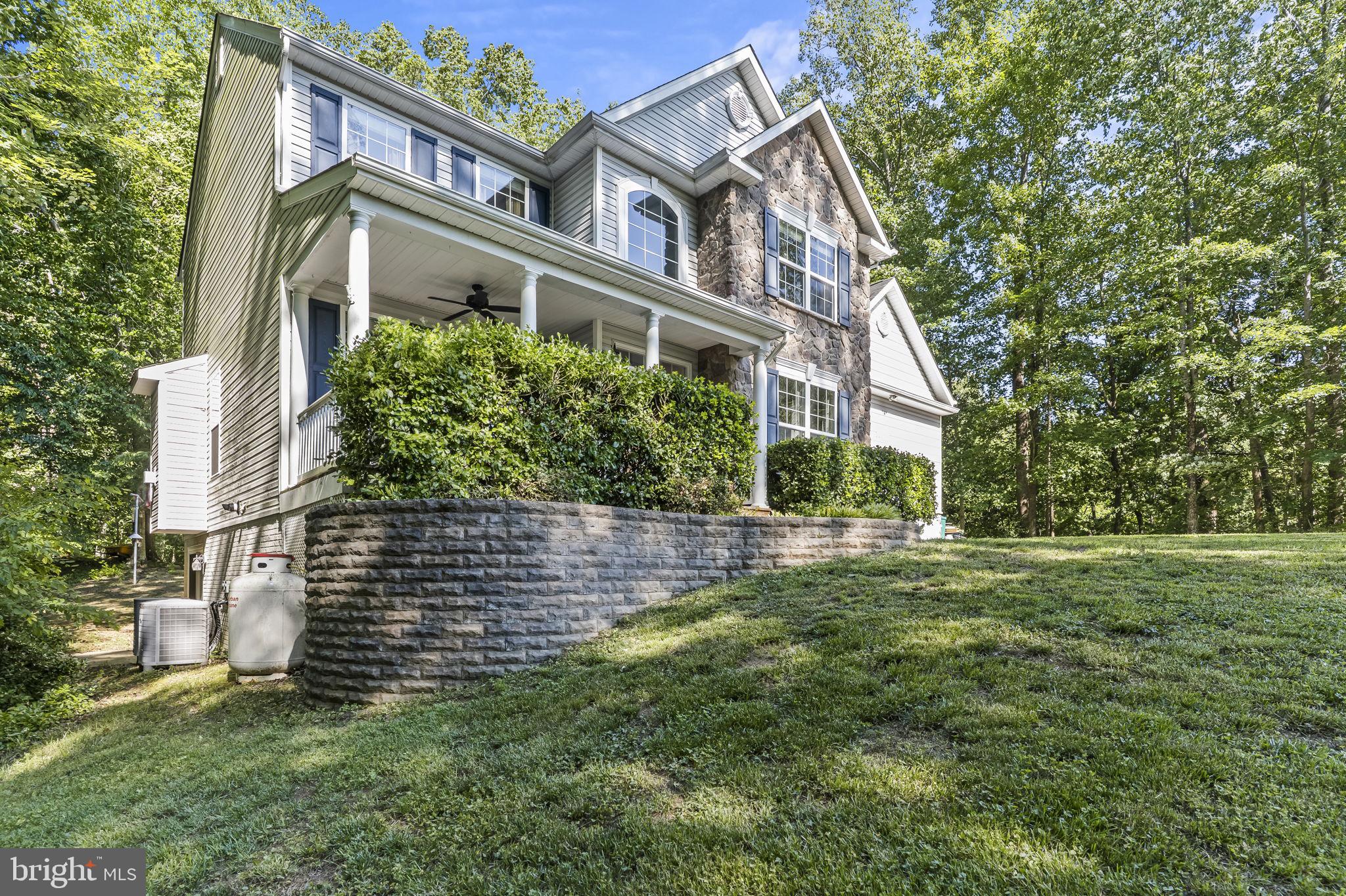 2037 Baythorne Road Prince Frederick, MD 20678 - Photo 3 of 37