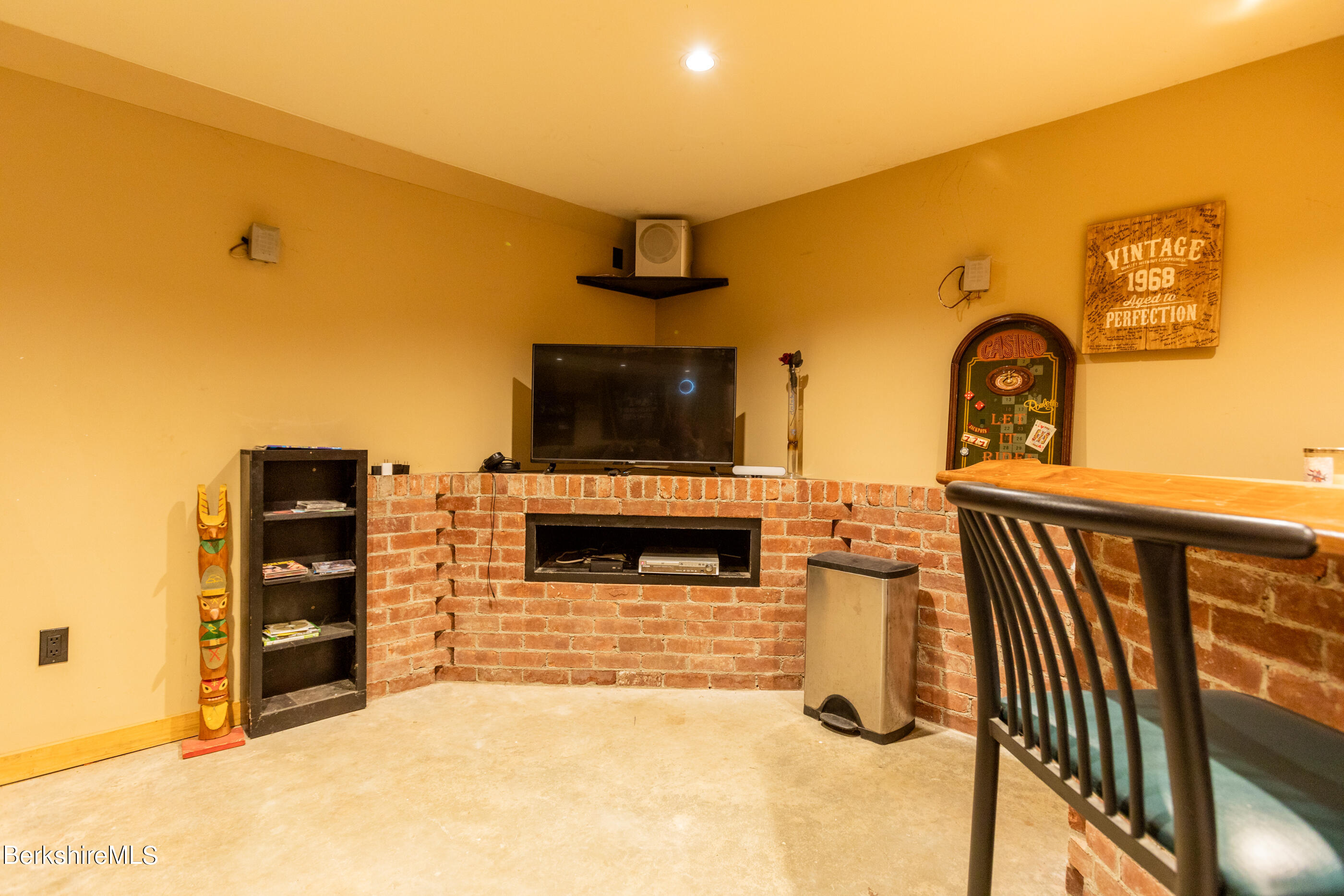 65 Hancock Road Pittsfield, MA 01201 - Photo 46 of 60 Basement