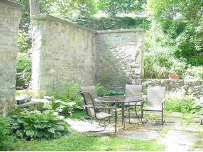 5 Prospect Street Bennington, VT 05257 - Photo 4 of 4 Gallery Image 4