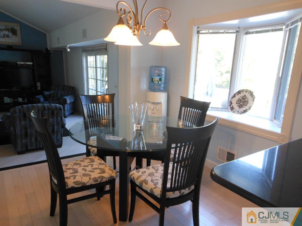 1 Kings Road Dayton, NJ 08810 - Photo 6 of 18 Gallery Image 6