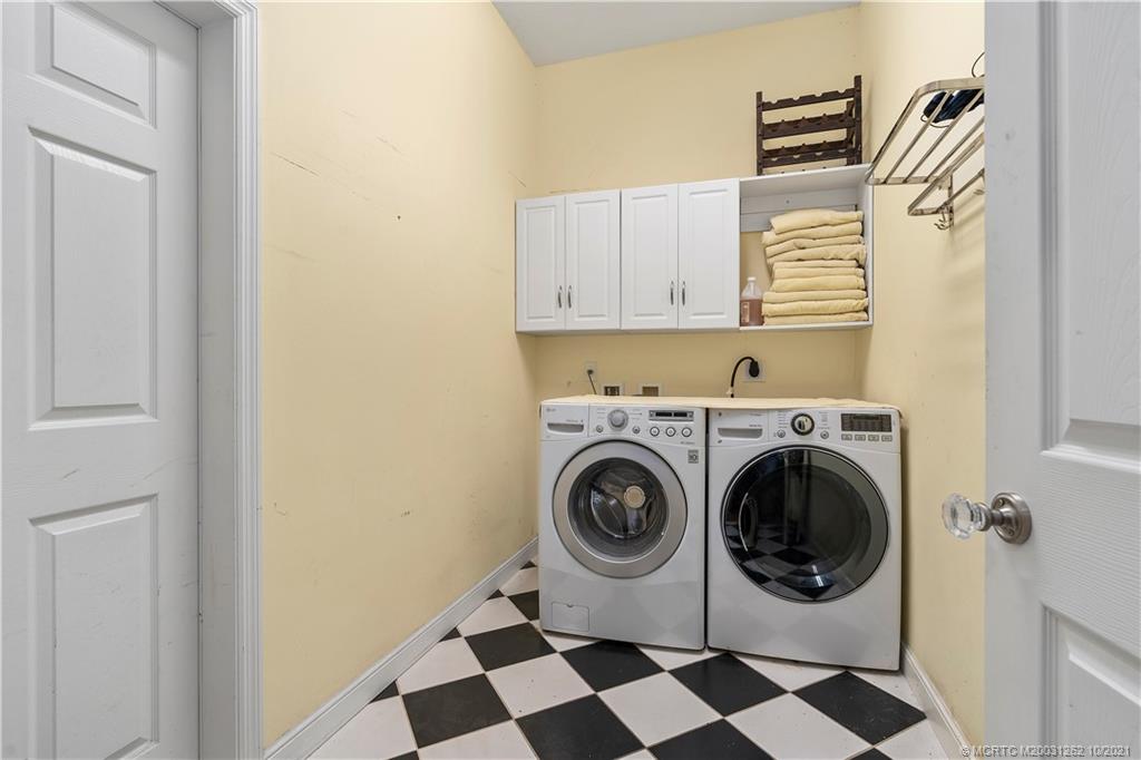 11200 Southwest Fox Brown Road Indiantown, FL 34956 - Photo 36 of 55 Laundry