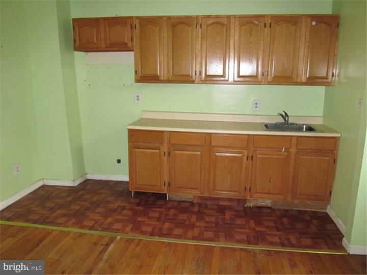 536 Walnut Street Reading, PA 19601 - Photo 8 of 18 Unit #2