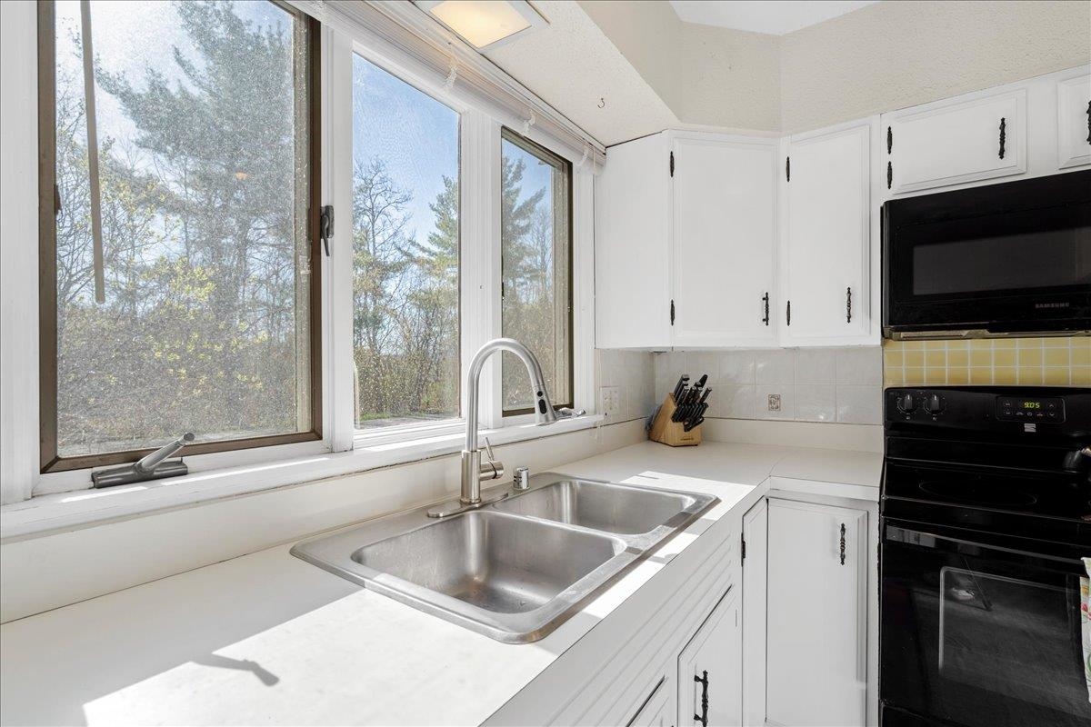 20 Greenfield Rd Extension, Unit E7 Essex Junction, VT 05452 - Photo 5 of 45