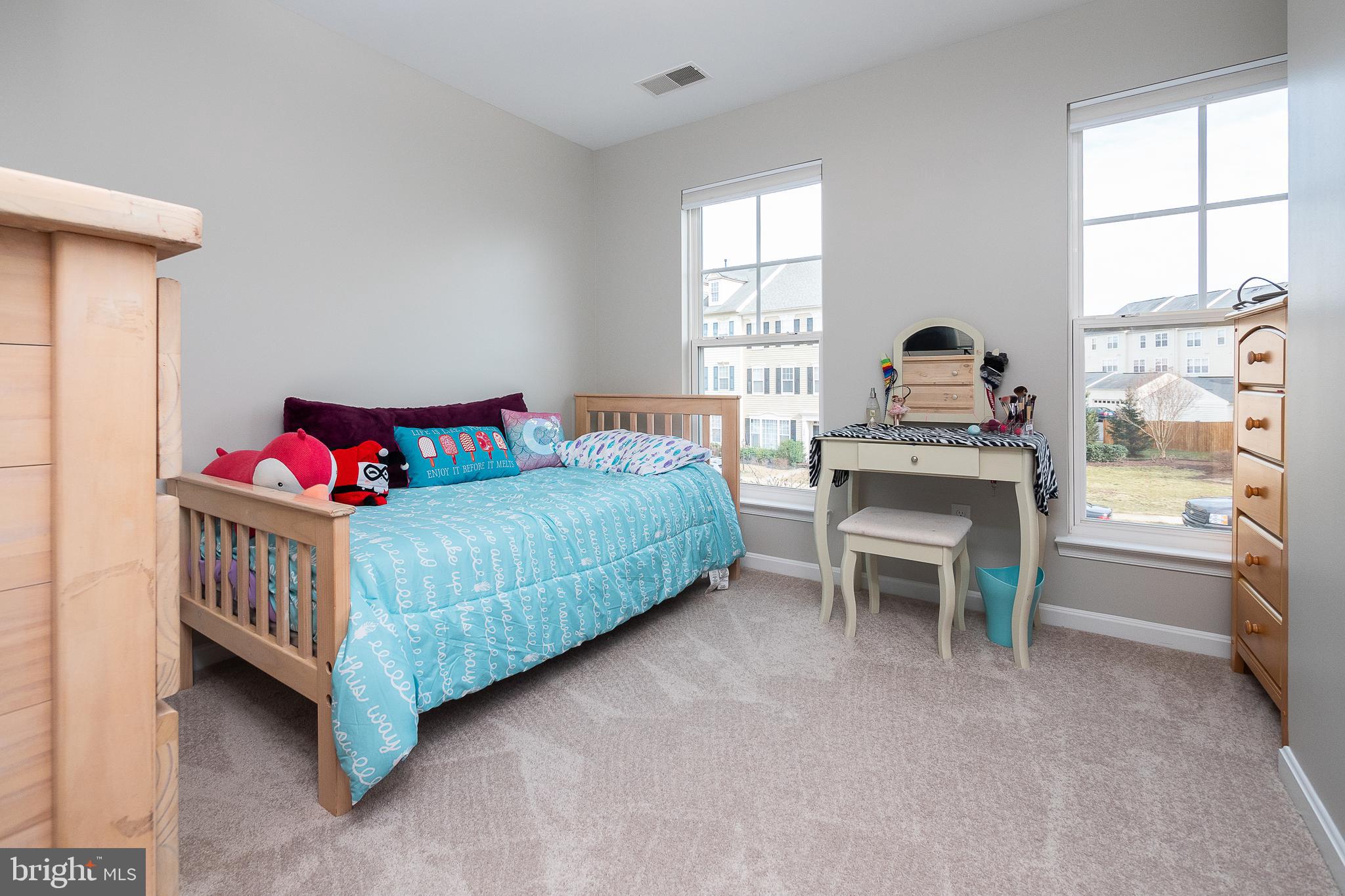 9021 Ribbon Falls Loop Bristow, VA 20136 - Photo 21 of 32 Gallery Image 21