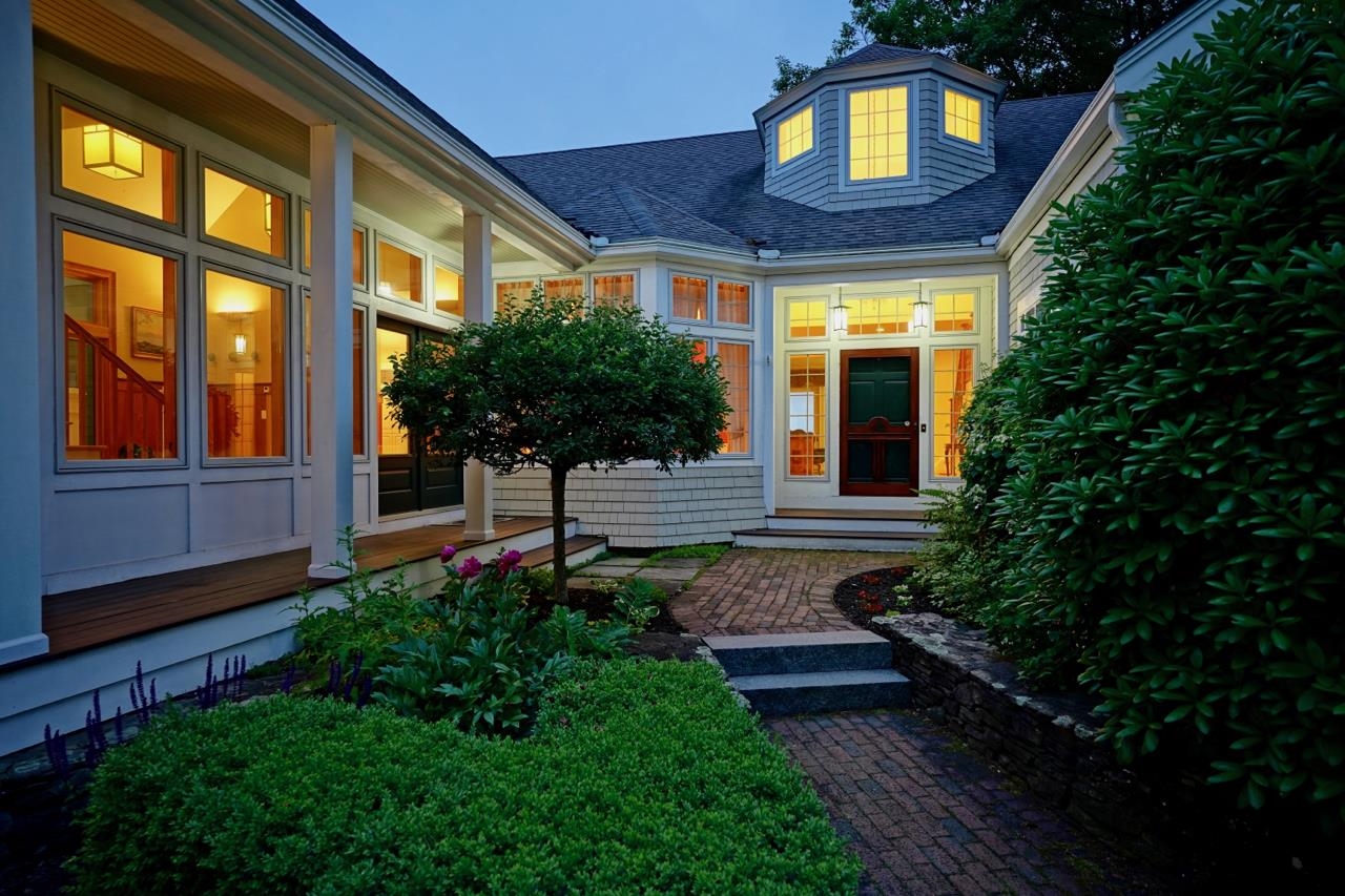 133 Little Harbor Road New Castle, NH 03854 - Photo 6 of 34 Gallery Image 6