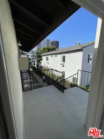 $4,490 | 1252 Barry Avenue, Unit 6, Los Angeles, CA 90025