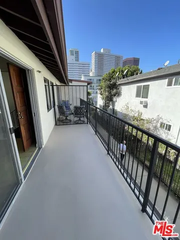 $4,490 | 1252 Barry Avenue, Unit 6, Los Angeles, CA 90025