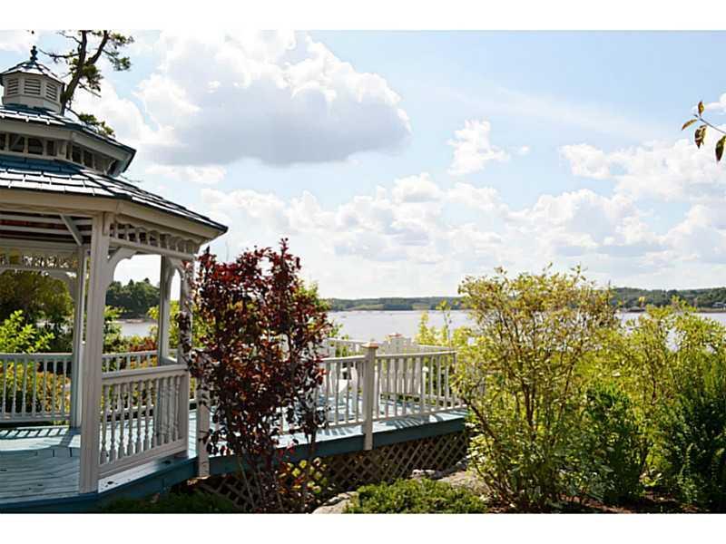 306 Eddy Road, Unit 211 Edgecomb, ME 04556 - Photo 12 of 22 View.