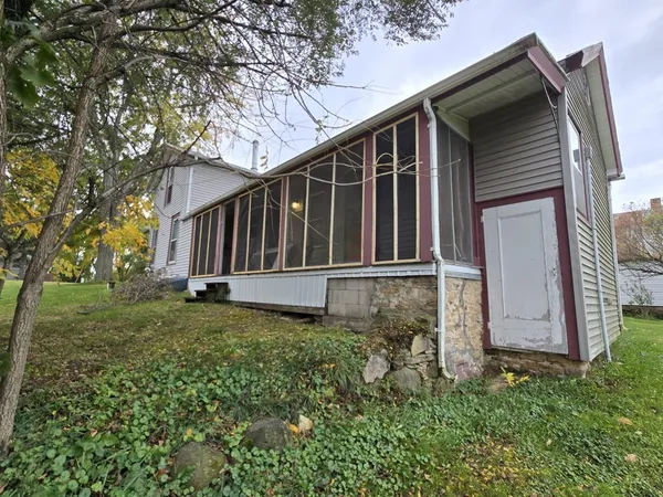 $125,000 | 310 Main Street, Kingston, WI 53926