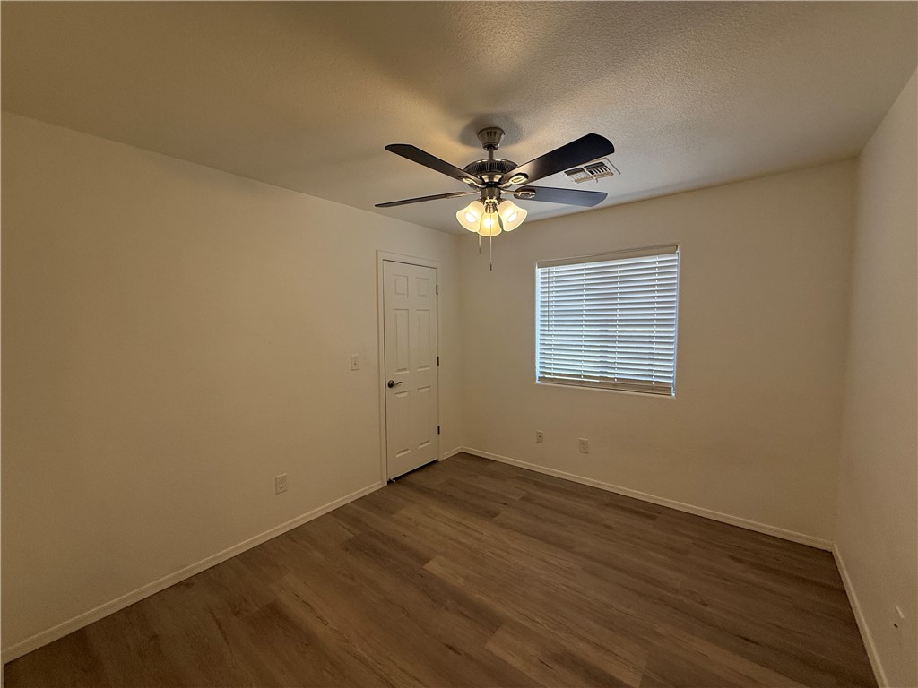 3665 North Kenneth Road Kingman, AZ 86409 - Photo 5 of 6