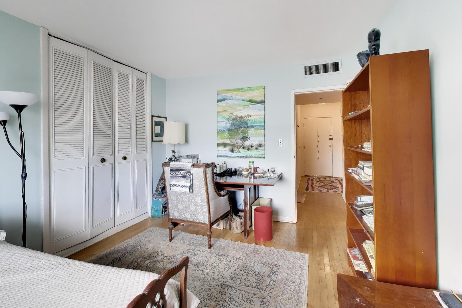 835 Ridge Avenue, Unit 507 Evanston, IL 60202 - Photo 15 of 21