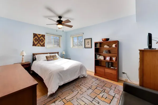 $290,000 | 835 Ridge Avenue, Unit 507, Evanston, IL 60202