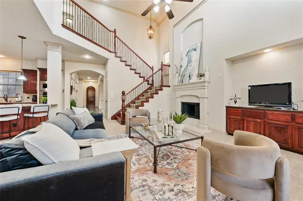 $825,000 | 1010 Lost Valley Drive, Euless, TX 76039
