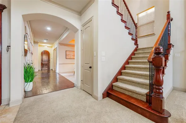 $825,000 | 1010 Lost Valley Drive, Euless, TX 76039