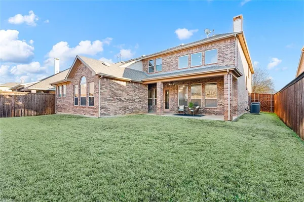 $825,000 | 1010 Lost Valley Drive, Euless, TX 76039