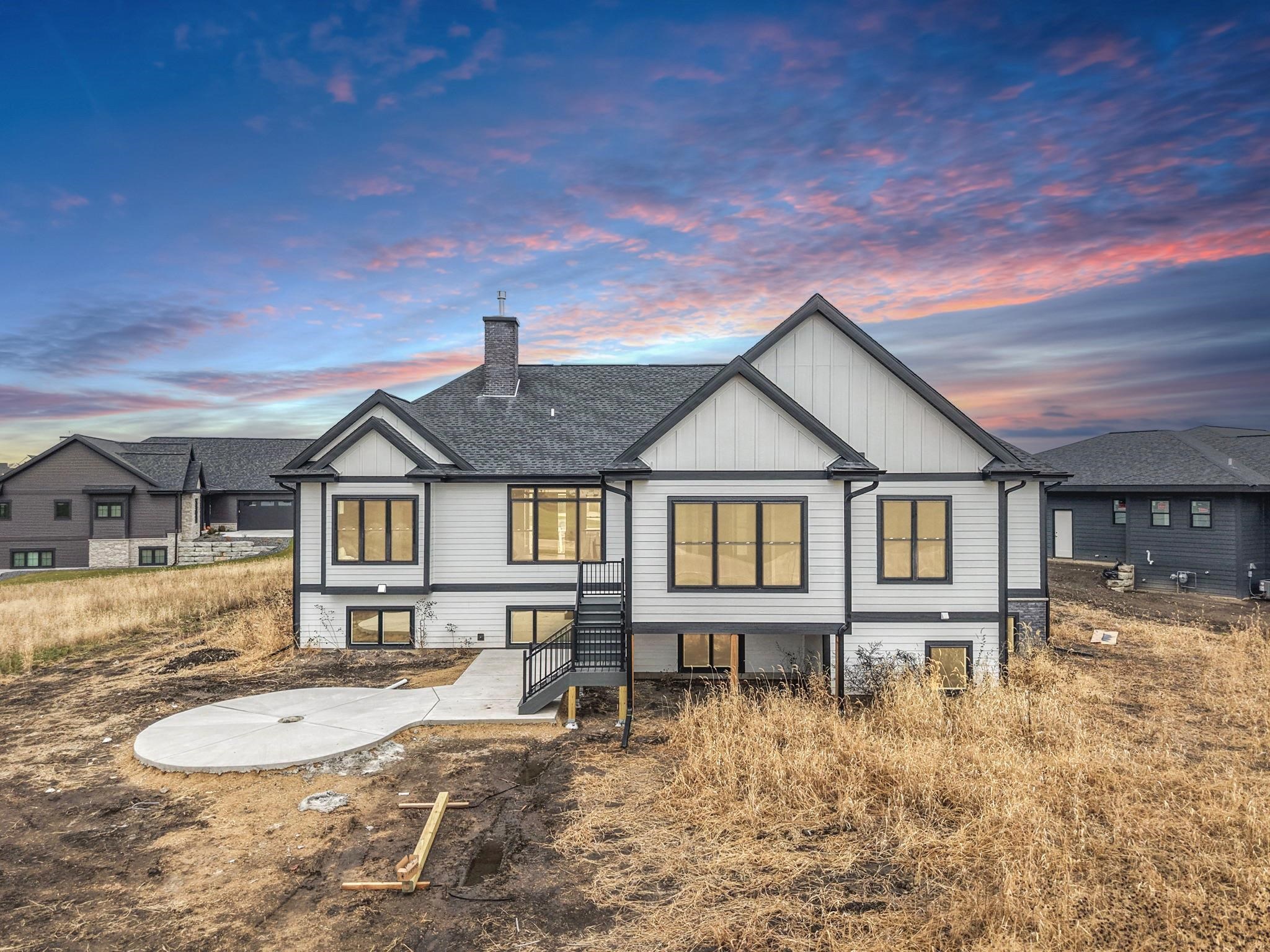 912 Westbridge Waunakee, WI 53597 - Photo 3 of 57