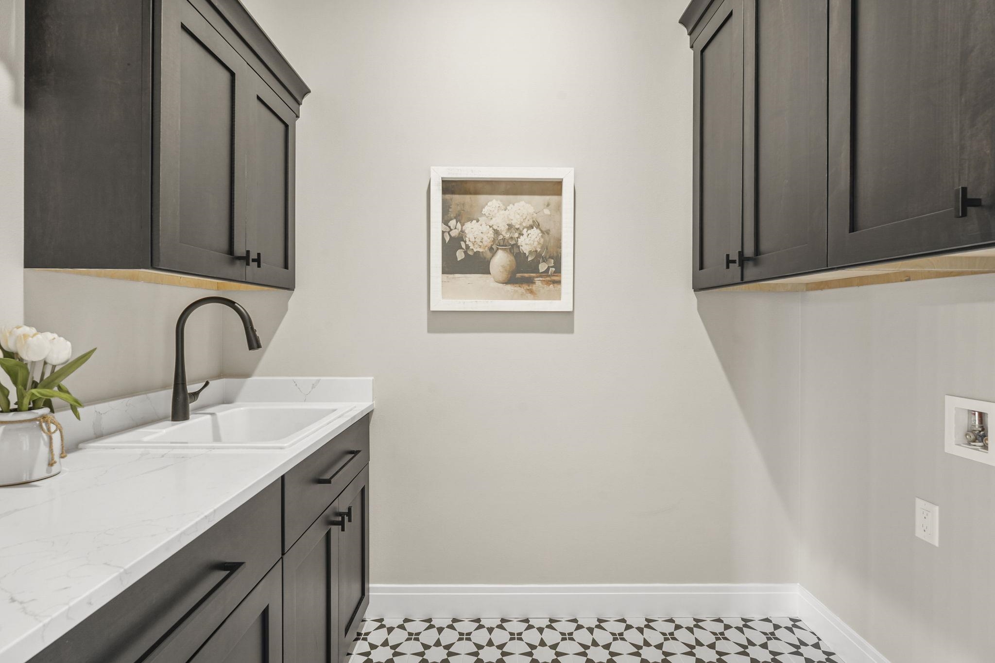 912 Westbridge Waunakee, WI 53597 - Photo 39 of 57